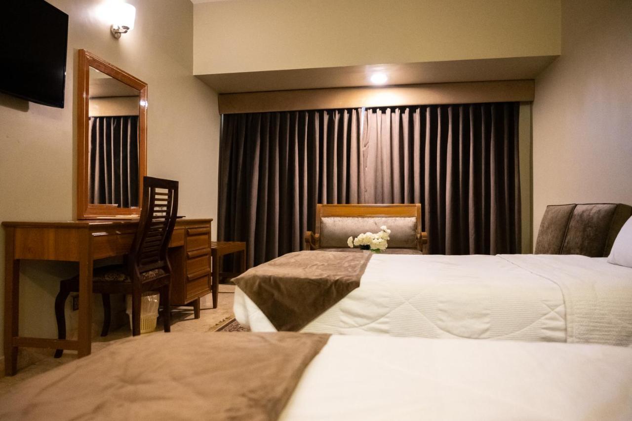 Faran Hotel Karachi Extérieur photo