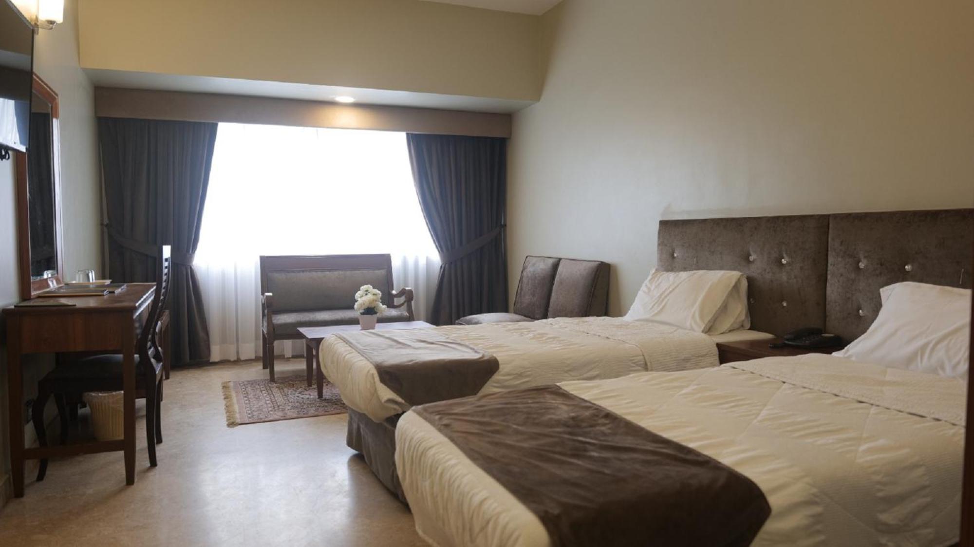 Faran Hotel Karachi Extérieur photo
