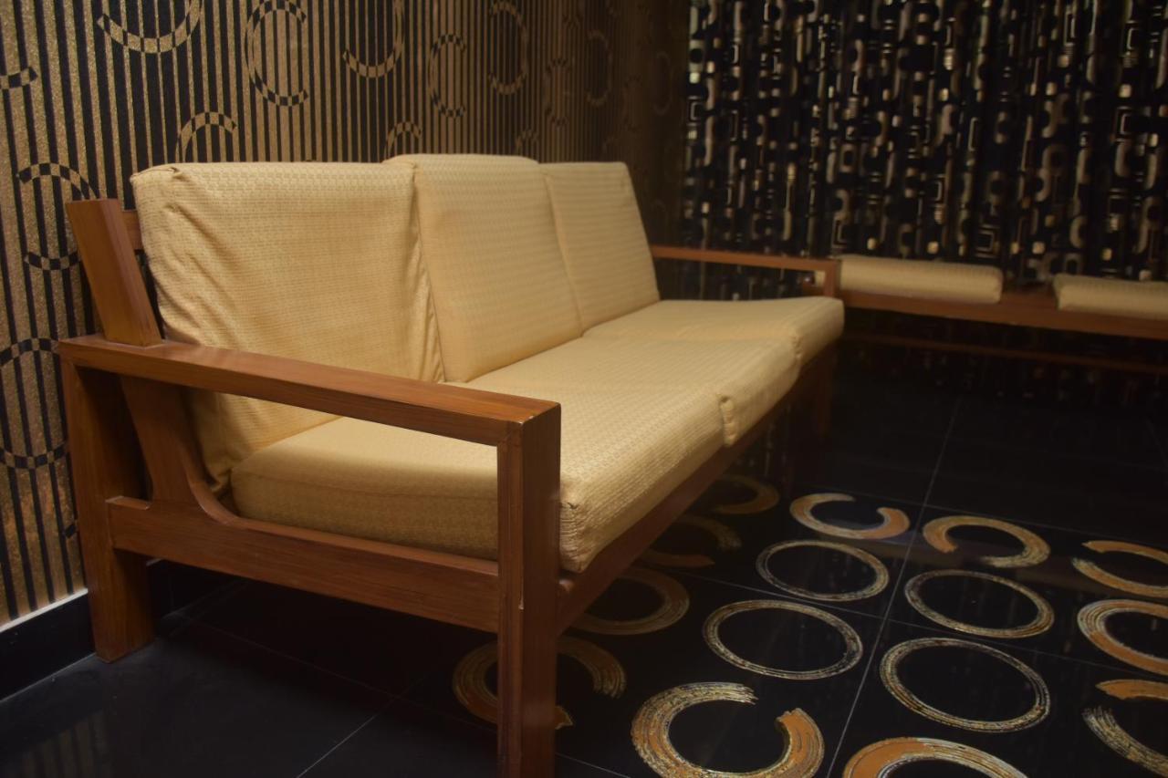 Faran Hotel Karachi Extérieur photo