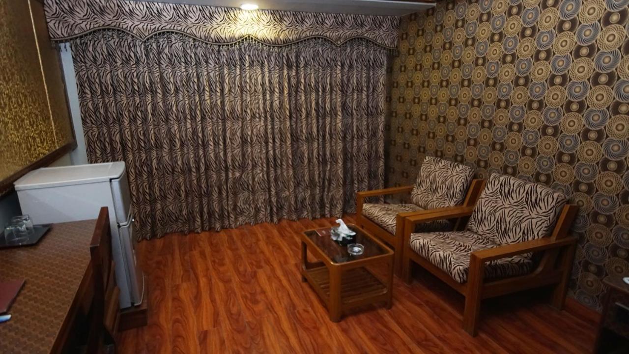 Faran Hotel Karachi Extérieur photo
